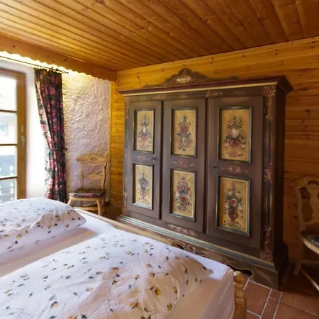 Holiday home Hoelzlhaus -563- Mittenwald